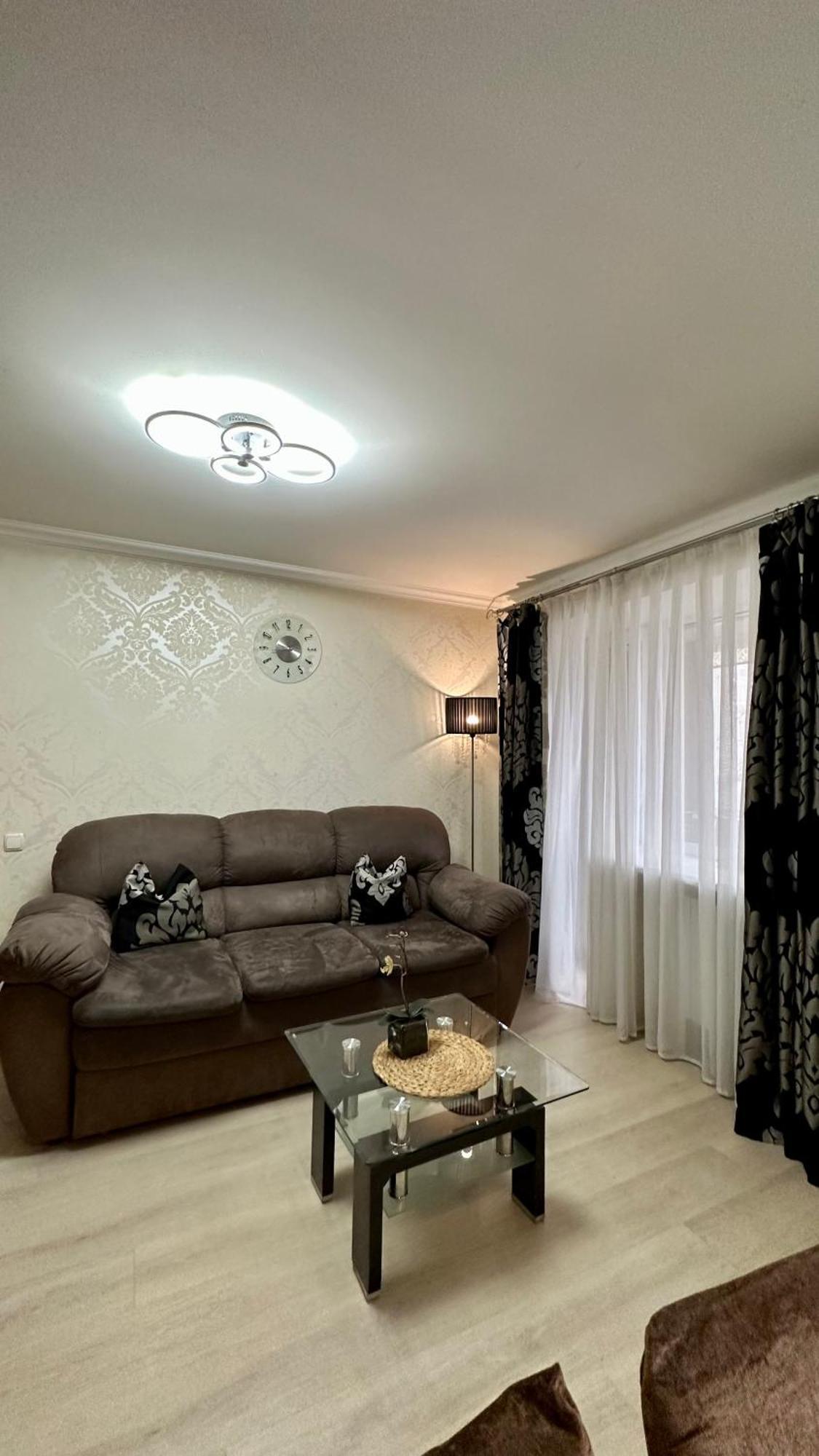 Apartment On Nauki Avenue 102 Dnipro Esterno foto