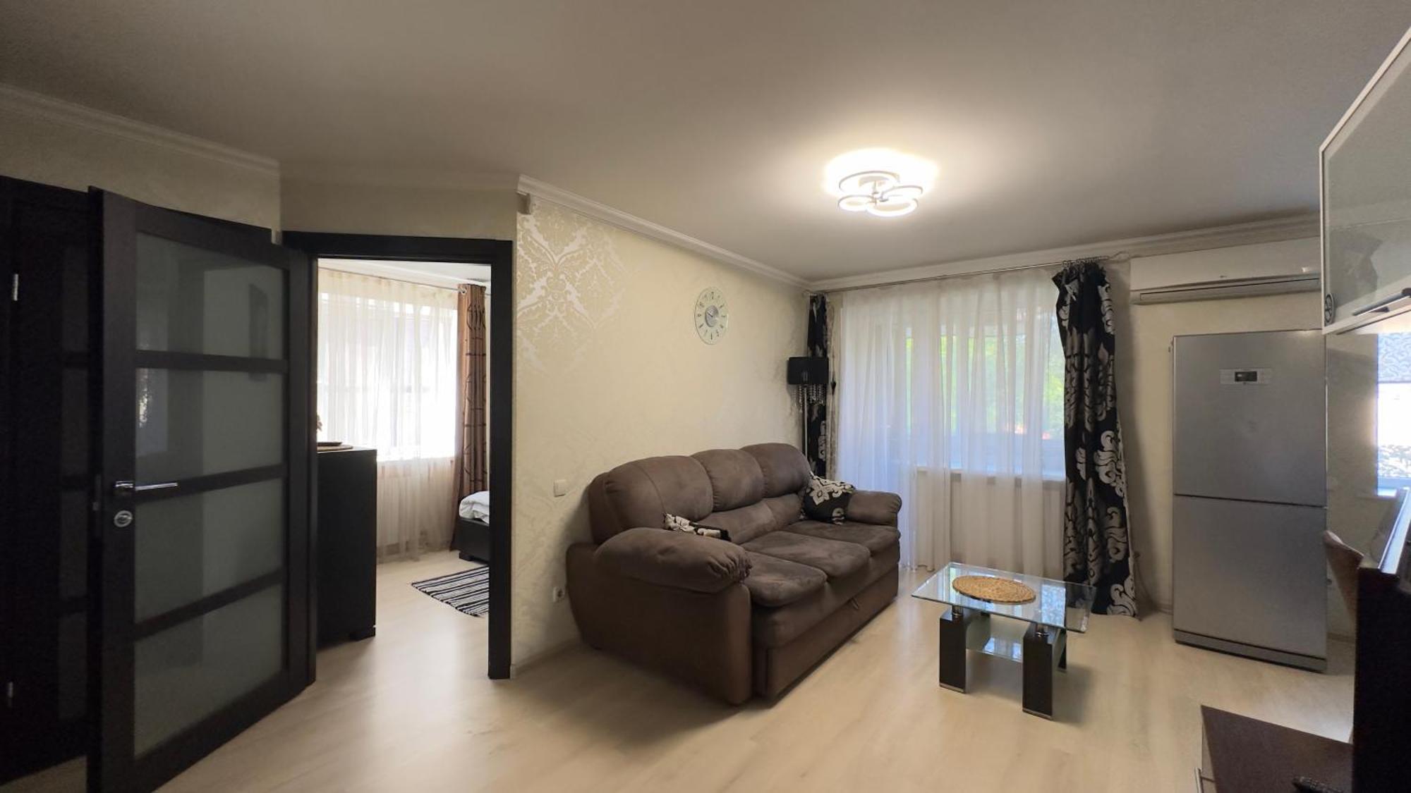 Apartment On Nauki Avenue 102 Dnipro Esterno foto
